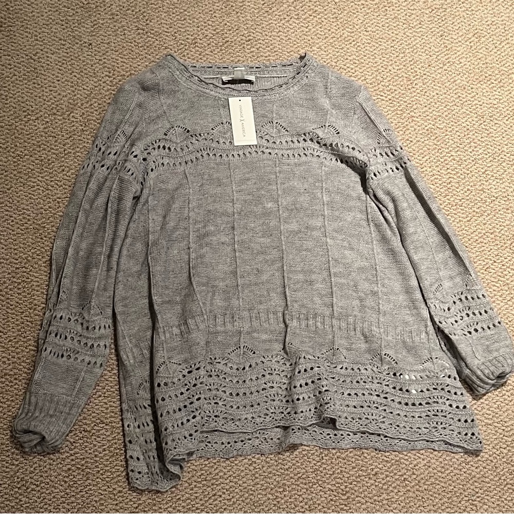Vintage America Sweater
Size: M
